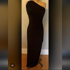 Ralph Lauren Black One Shoulder Gown Size Medium